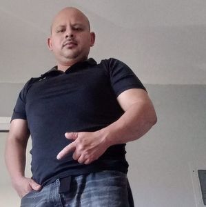 Meet your Posher, Martinez